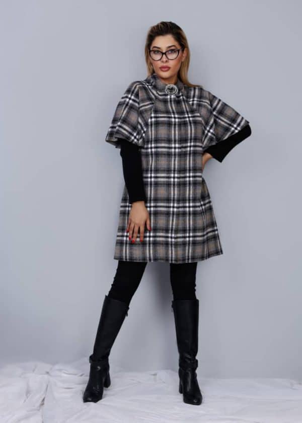 مانتو چهار خانه پشمی شنل دار آستین بافت - Image 3