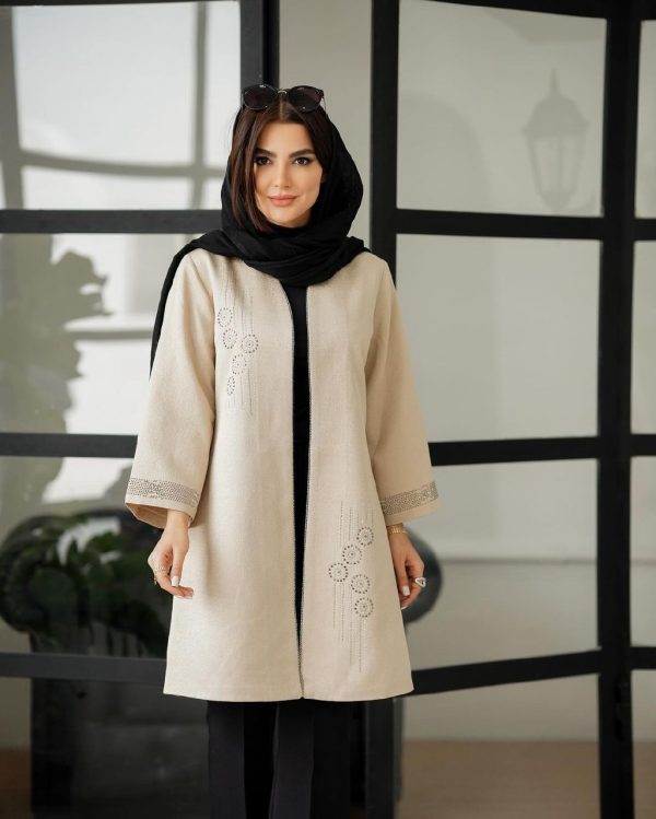 مانتو مازراتی یقه گرد نگین کاری - Image 3